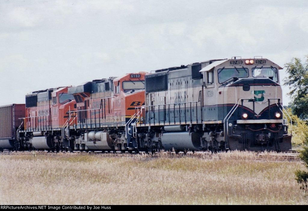 BNSF 9749 West